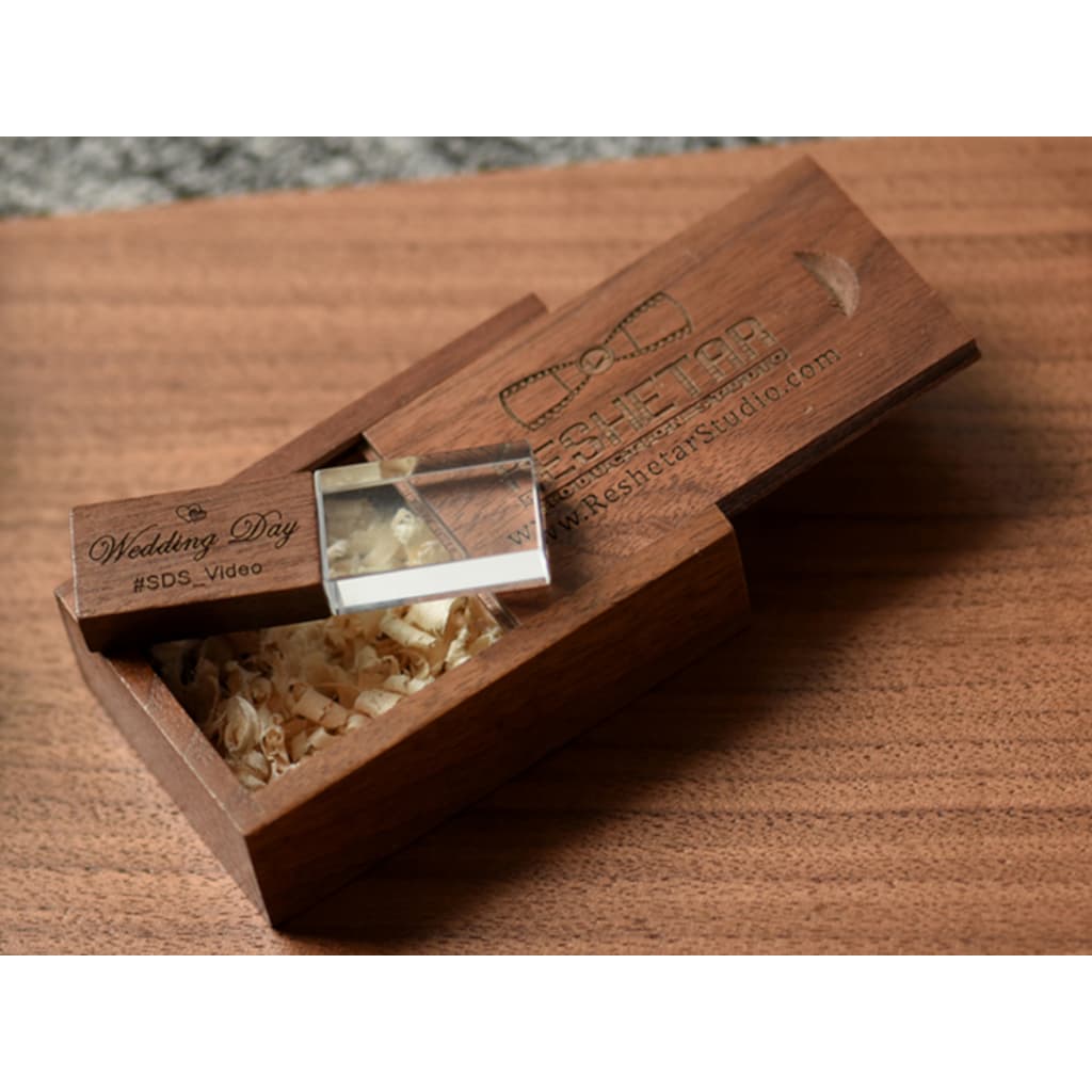 Pendrives 16 gb Usb 2.0 Madeira e Cristal Personalizável Requinte e Beleza