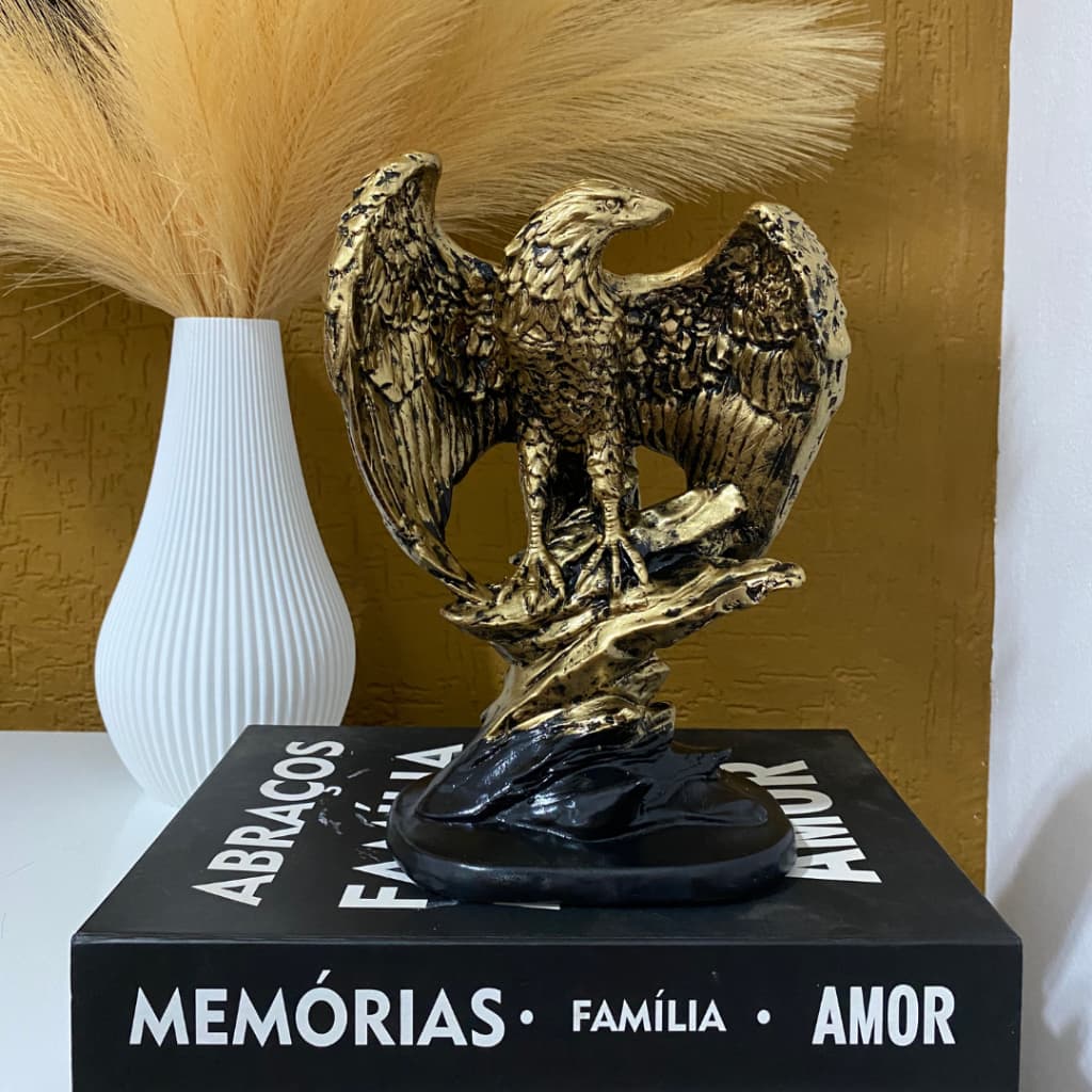 Águia Asa Aberta Ataque Escultura Estatueta Decorativa Enfeite Casa Sala Escritório