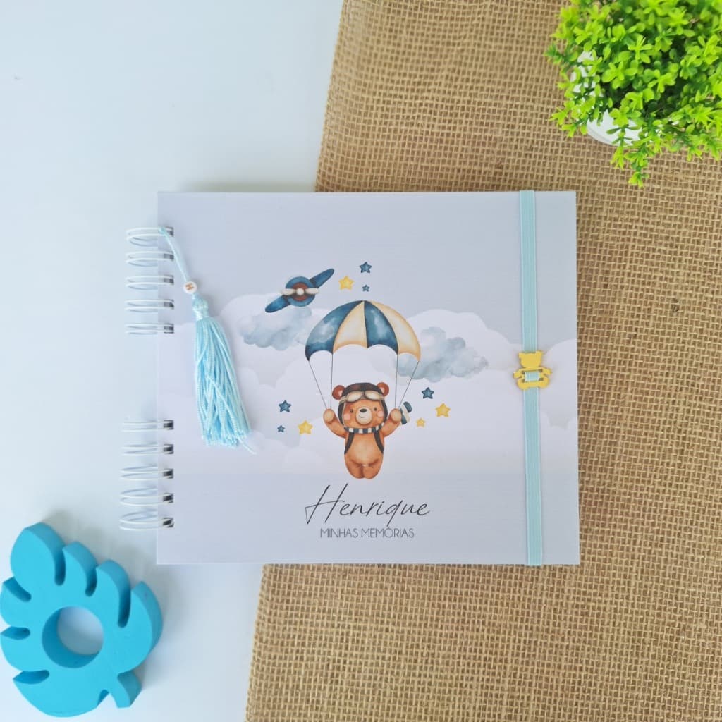 Livro do bebê - Aventuras do Teddy