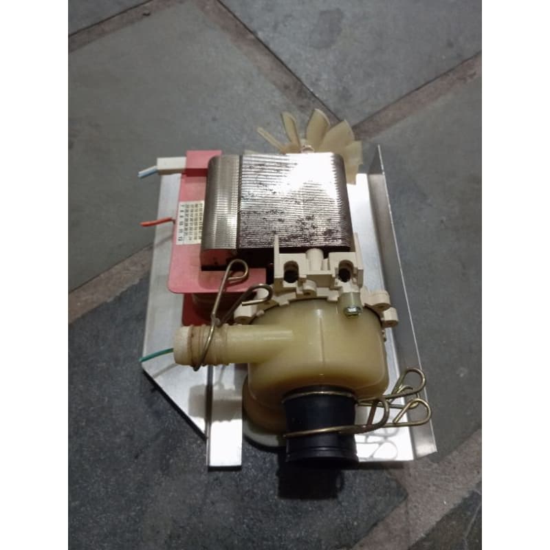 bomba de circulação lava louças Brastemp 220v ble20 usada