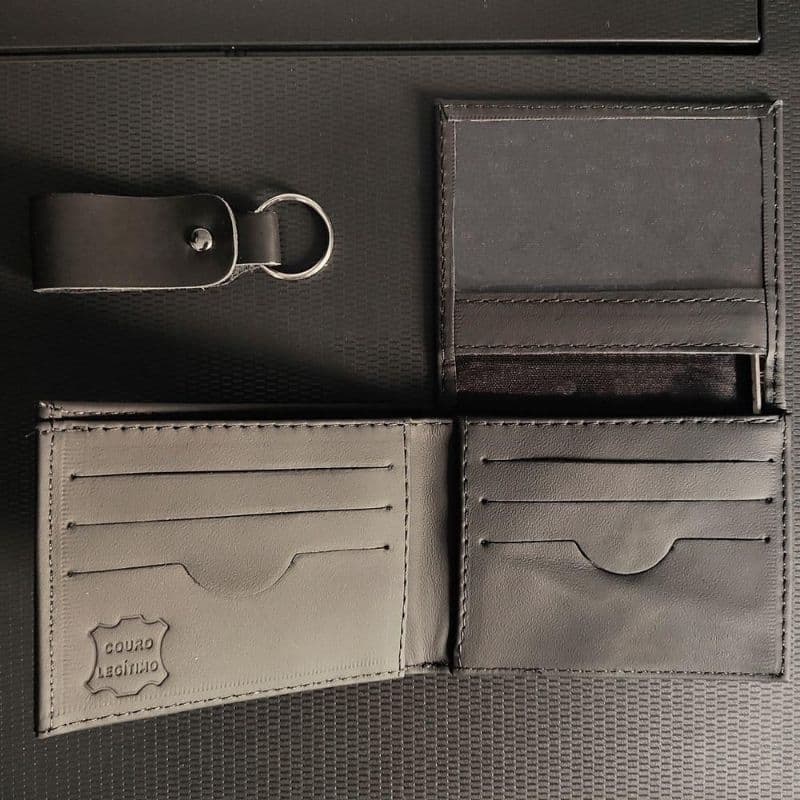 Carteira Masculina Pequena Slim Couro Legítimo Porta Cartão e CNH + Chaveiro.