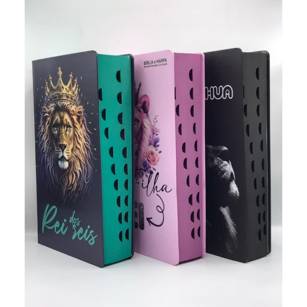 Kit com 3 Bíblias Sagrada Tamanho Grande com Harpa Palavras de Jesus em Vermelho Capa Dura