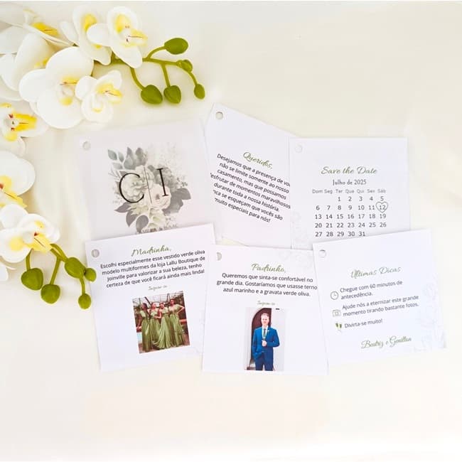 Manual de Padrinhos, pais, celebrantes ou avós com capa em papel vegetal - todas as cores