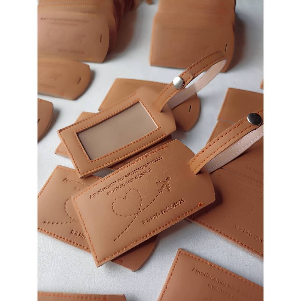 KIT 25- 50 -75 PEÇAS TAG DE MALA PERSONALIZADO COM LOGOMARCA BRINDE CORPORATIVO