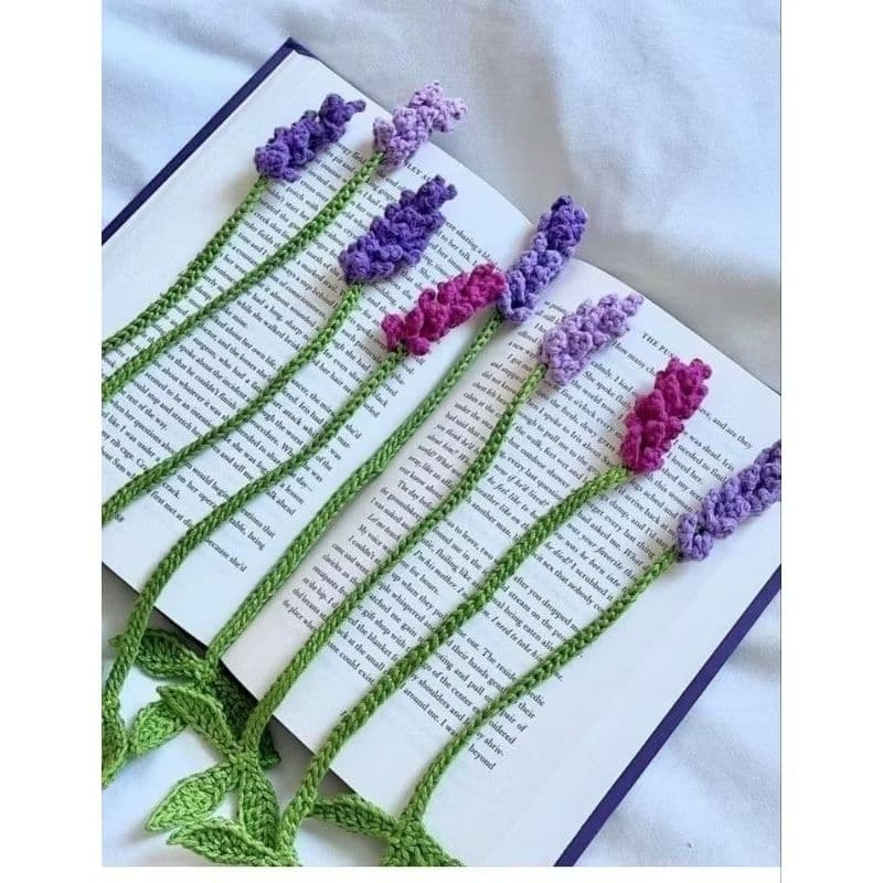 Marca pagina/ Livro Flores Enfeite de Carro/Bolsa Crochê