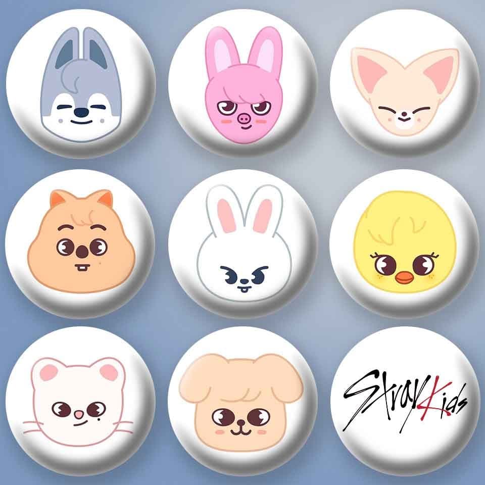 Bottom: Skzoo (Stray Kids Cartoon) (K-pop) (broche alfinete)