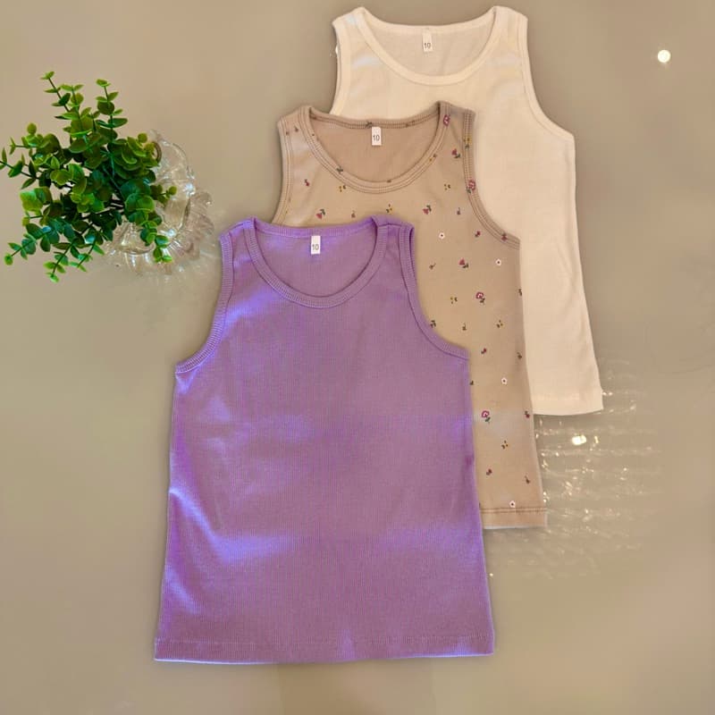 Kit 3 Regatinhas de Ribana Canelada Infantil Menina Fresquinha e Confortável Cores Sortidas Verão