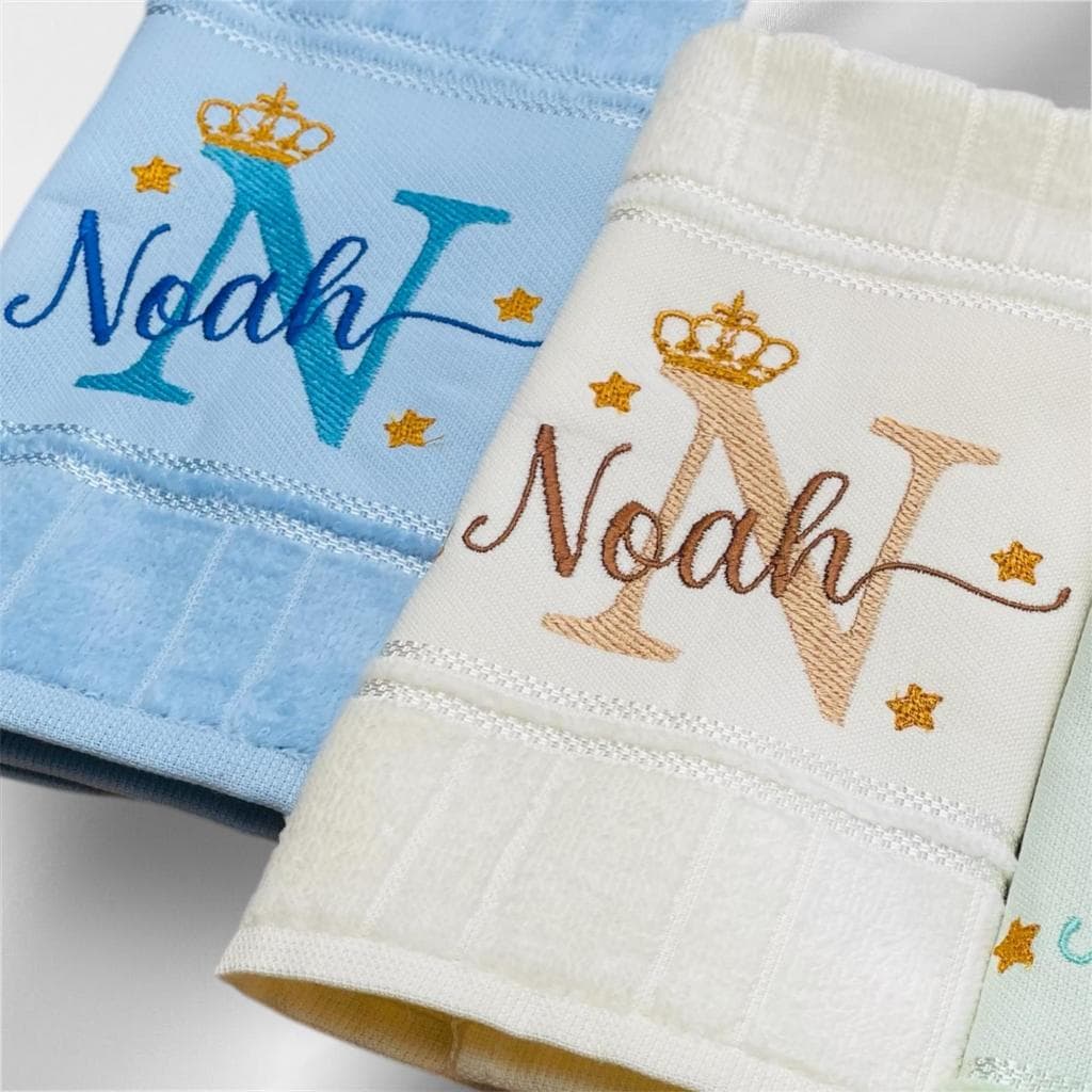 Toalhas Bordada Personalizada Kit com 2 Und Com Nome