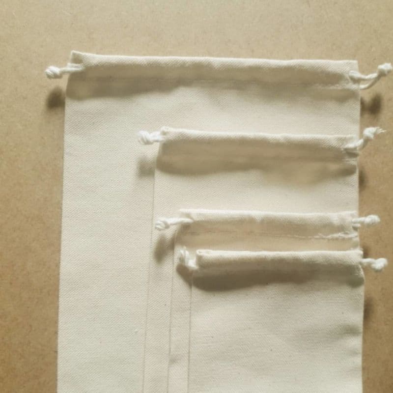 100  saco saquinho em Algodão Cru 10x15