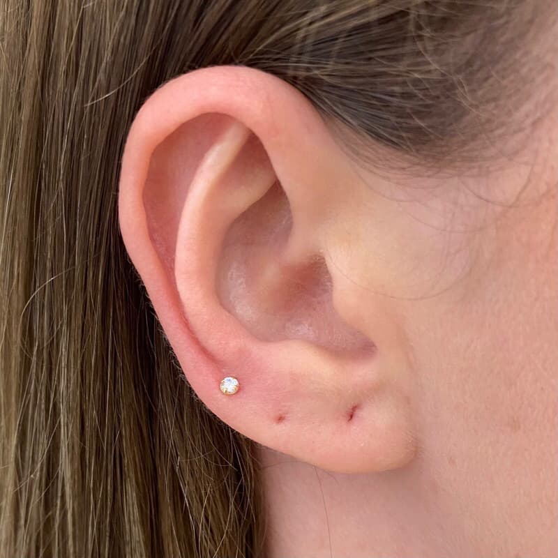 Brinco Mini recém nascido infantil ponto de luz Tarraxa Baby Terceiro furo Prata925+Saquinho de Veludo