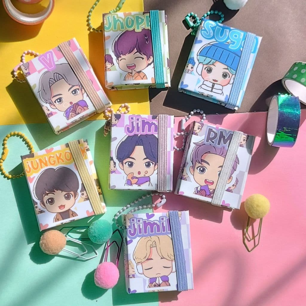 Chaveiro postite BTS Tiny Tan