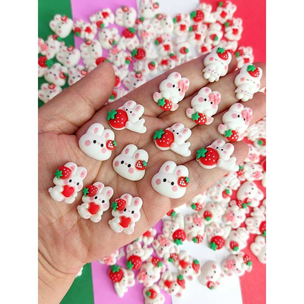 Aplique de páscoa coelhinhas com morango em resina 25 peças