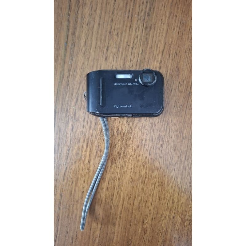 Câmera sony CyberShot dsc tf1 a prova d'água 16.1mp - excelente estado, aquatica