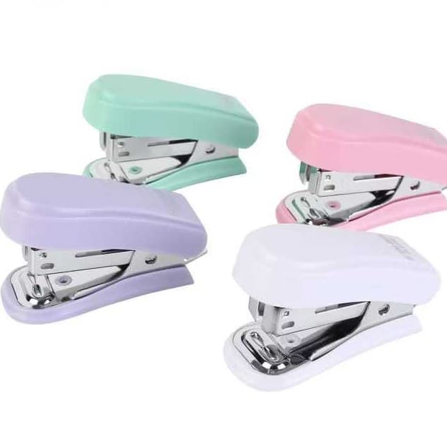 HYQ1655GRAMP h um Produto Portátil Fácil e Pratico  com Ele 400 Grampos 24