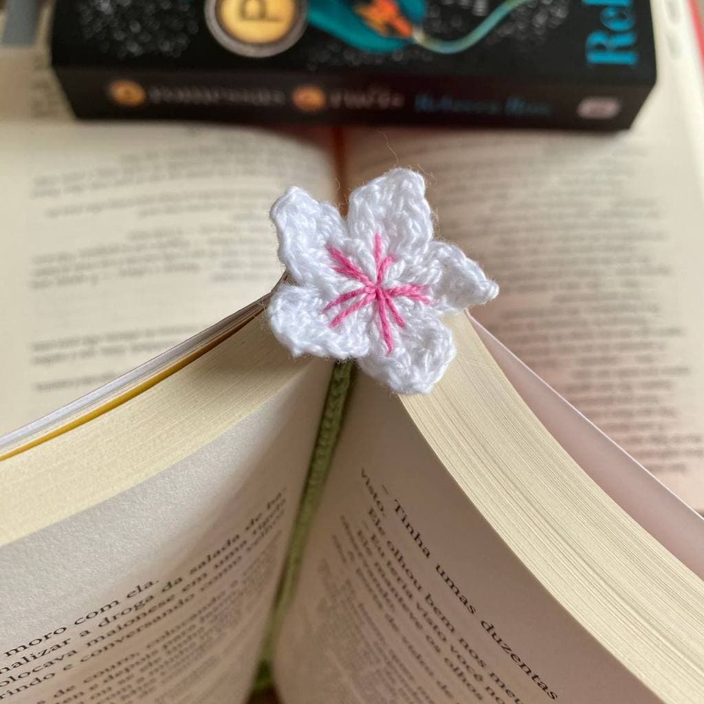 Marcador de Página de Crochê - Flor de cerejeira / Sakura