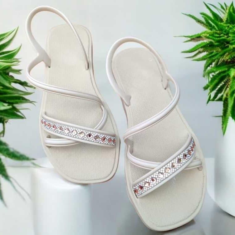 Sandália Feminina Festeja Rasteirinha Papete Com Brilho Strass