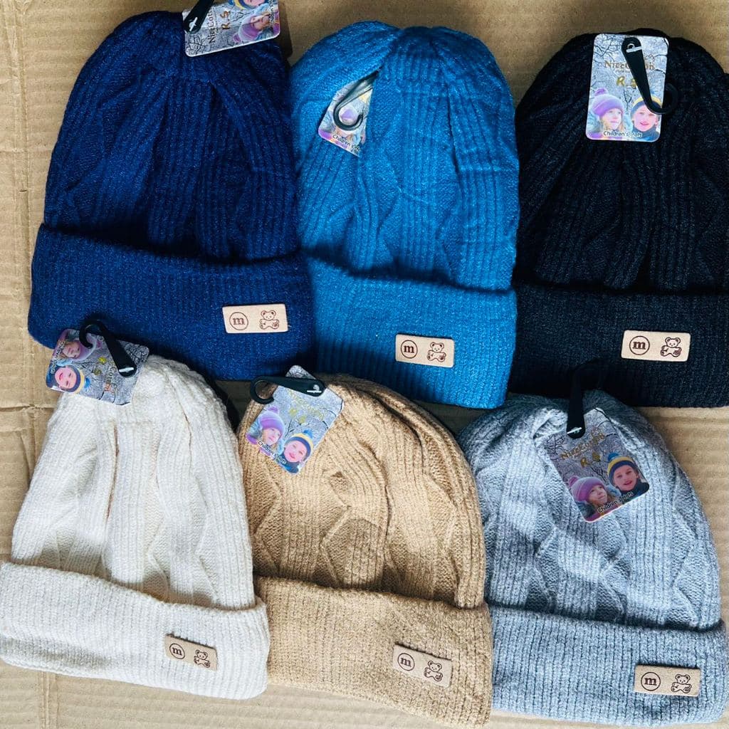 Chapéu infantil outono e inverno novo meninos malha grossa à prova de vento quente proteção auricular chapéu M