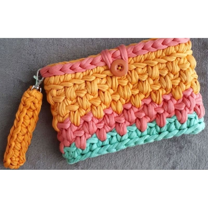 Bolsa em Fio de Malha – Estilo, Sustentabilidade e Exclusividade!