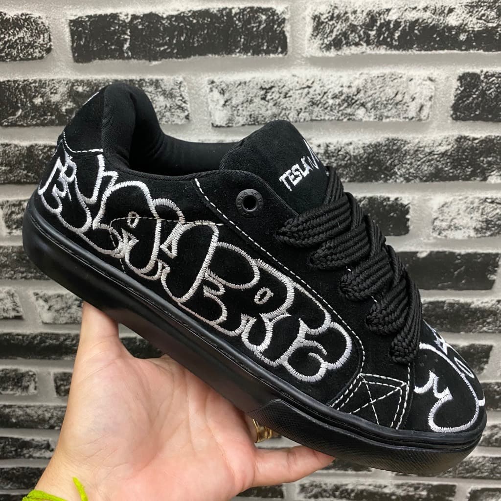 TÊNIS TESLA HERTZ BLACK ART ORIGINAL BORDADO