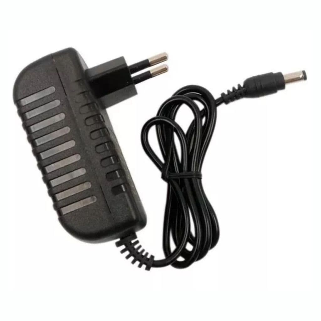 Fonte Carregador 13,5v 1.5a Bivolt 110-220v Plug P4