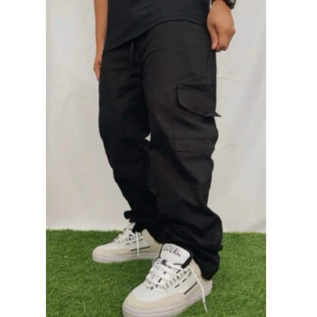 CALÇA CARGO PRETA MASCULINA LARGA 6 BOLSOS UNISSEX SKATE DO P AO GG