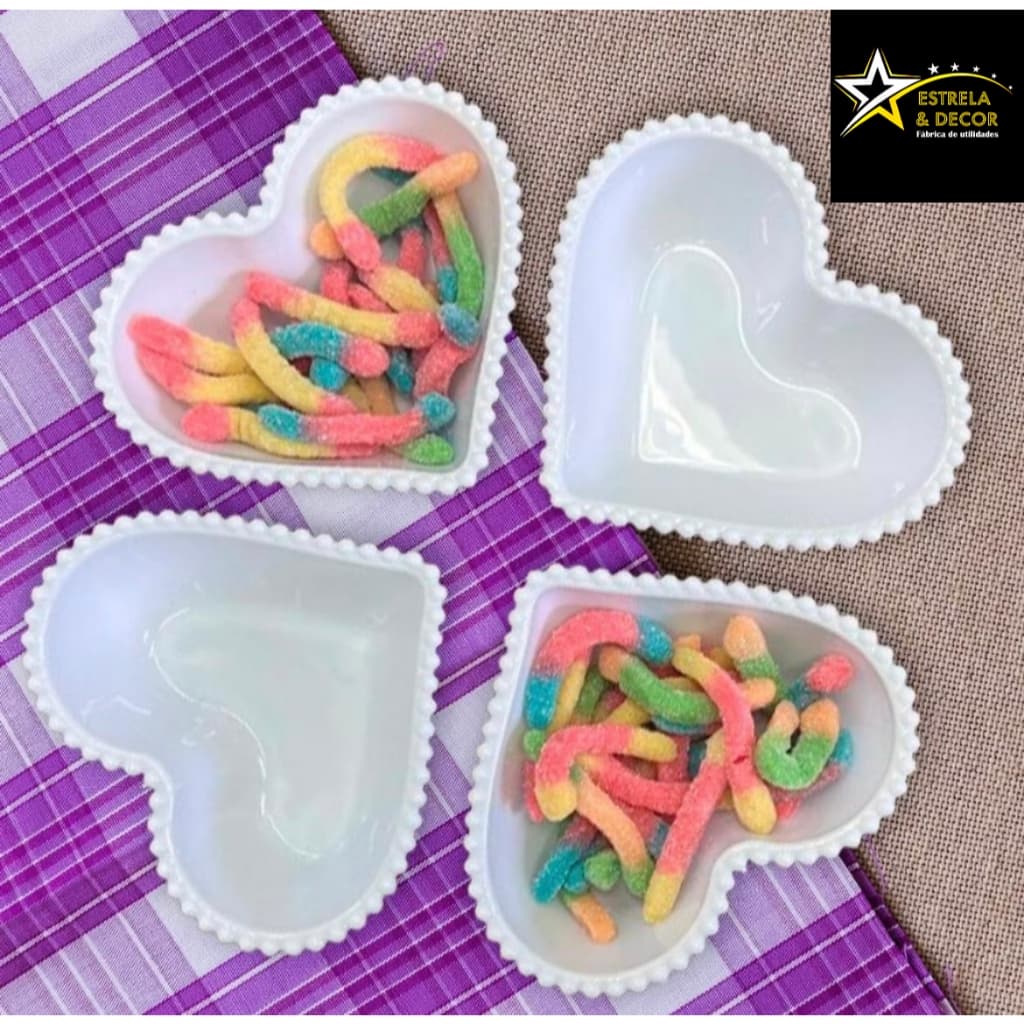 KIT 4 PETISQUEIRAS (CORAÇÃO PEARL MÃE ACRÍLICO)PETISCOS ANIVERSÁRIO COMEMORAÇÃO LEMBRACINHAS EVENTOS