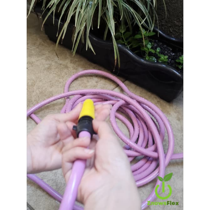 Mangueira de jardim reforçada anti dobra dupla camada pronta pra uso completa com esguicho e conector para torneira rapi