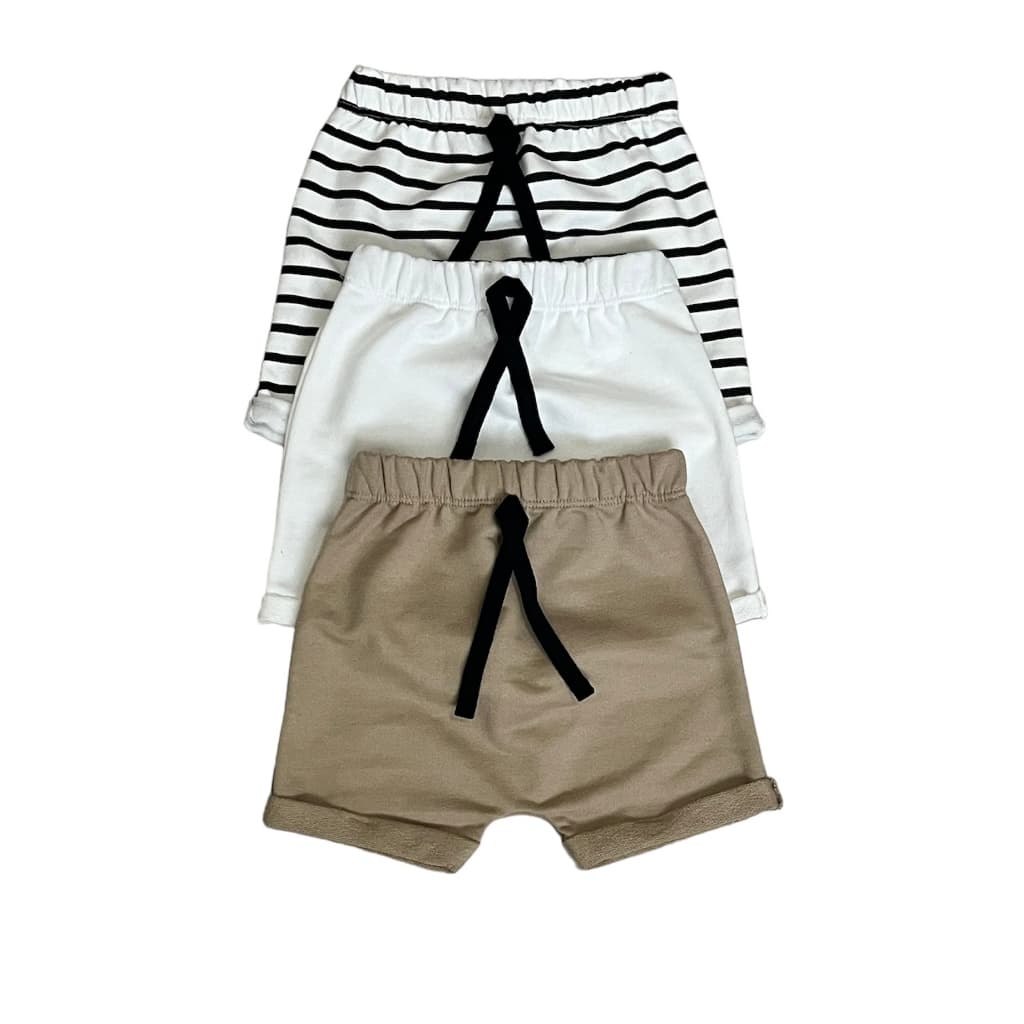 Kit 3 Short Infantil Bebê Recém Nascido Moletinho 100% Algodão Liso e Estampado de Alta Qualidade Confortavél