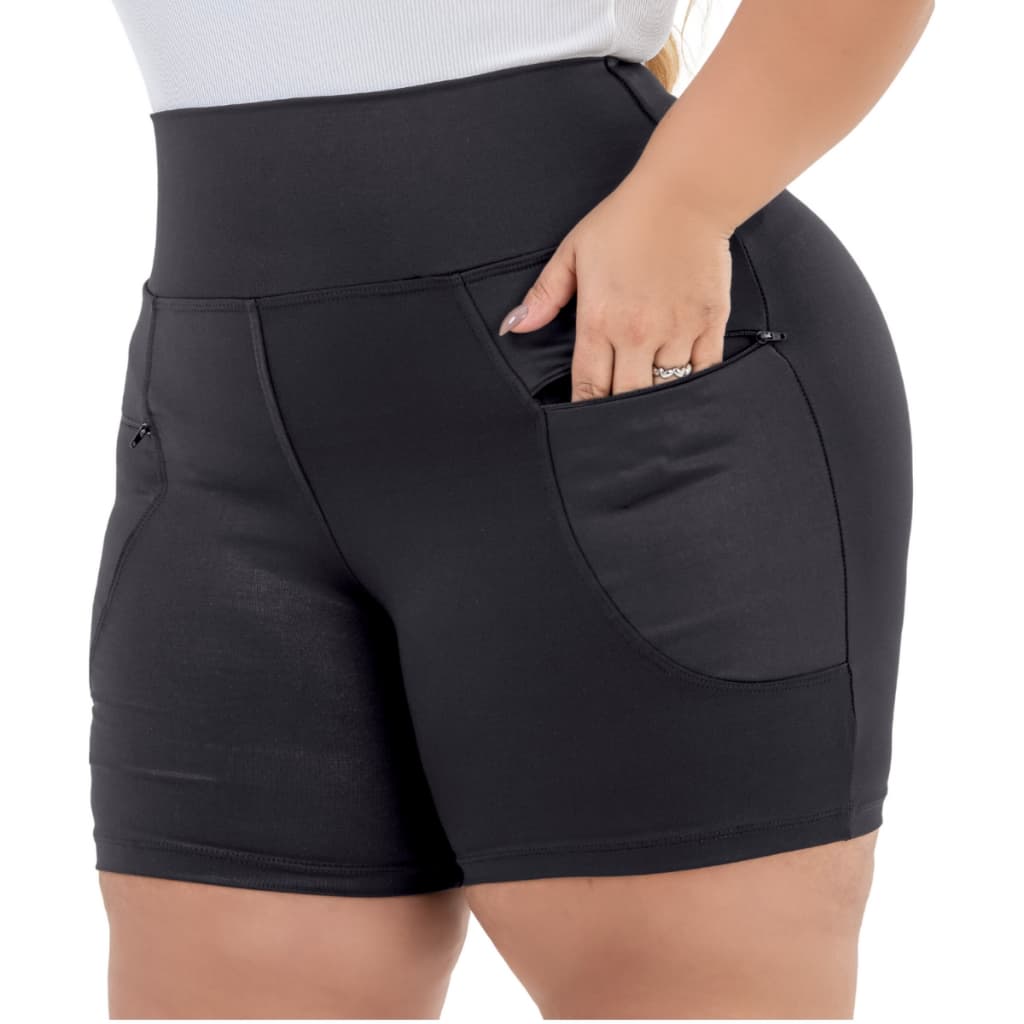 Bermuda Legging Plus Size Com Bolso Zíper Cintura Alta Efeito Lipo