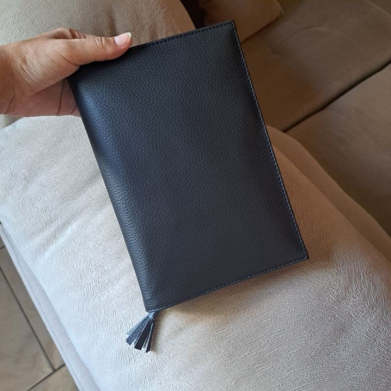 Capa de Bíblia Masculina