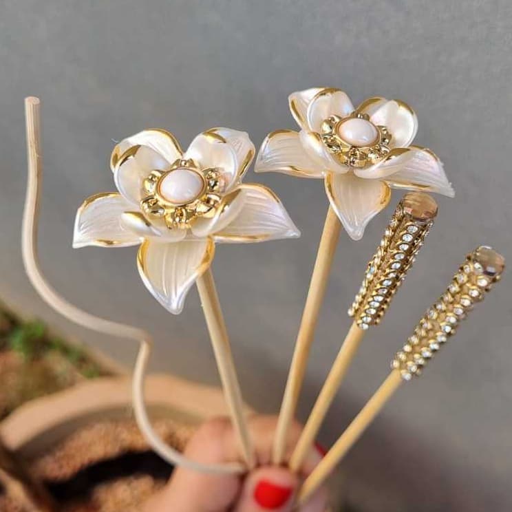 KIT com 05 varetas decoradas difusor lavabo dourado ou cinza luxo