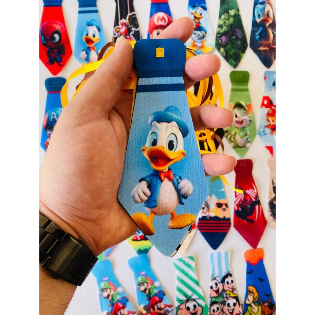 Kit Gravatinhas Pet Estampadas Feltro P/M/G 100% Lavável Cães Cachorro Macho Pet Shop Banho e Tosa