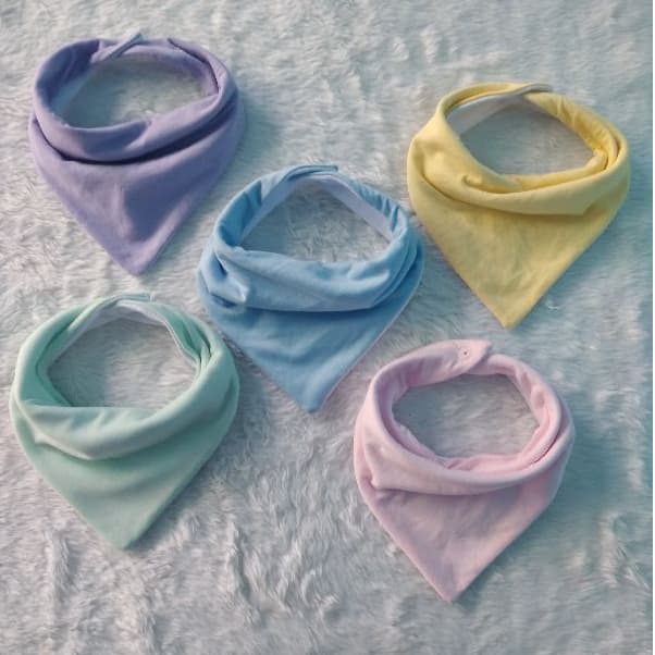 Kit 5 babadores Bandana bebê em Tons pastéis cores da moda 2026 MENINO/MENINA