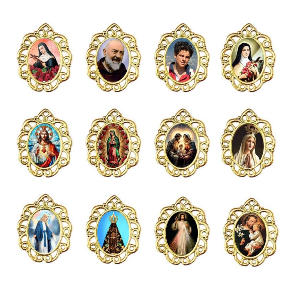 Medalha resinada com Santos de Devoção e Simbolos Católicos Dourado 12 ou 30 unidades para artesanto religioso católico