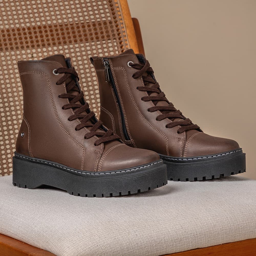 Bota Coturno Feminino Vittal Couro Legítimo Laura Confortável Fechamento Cadarço