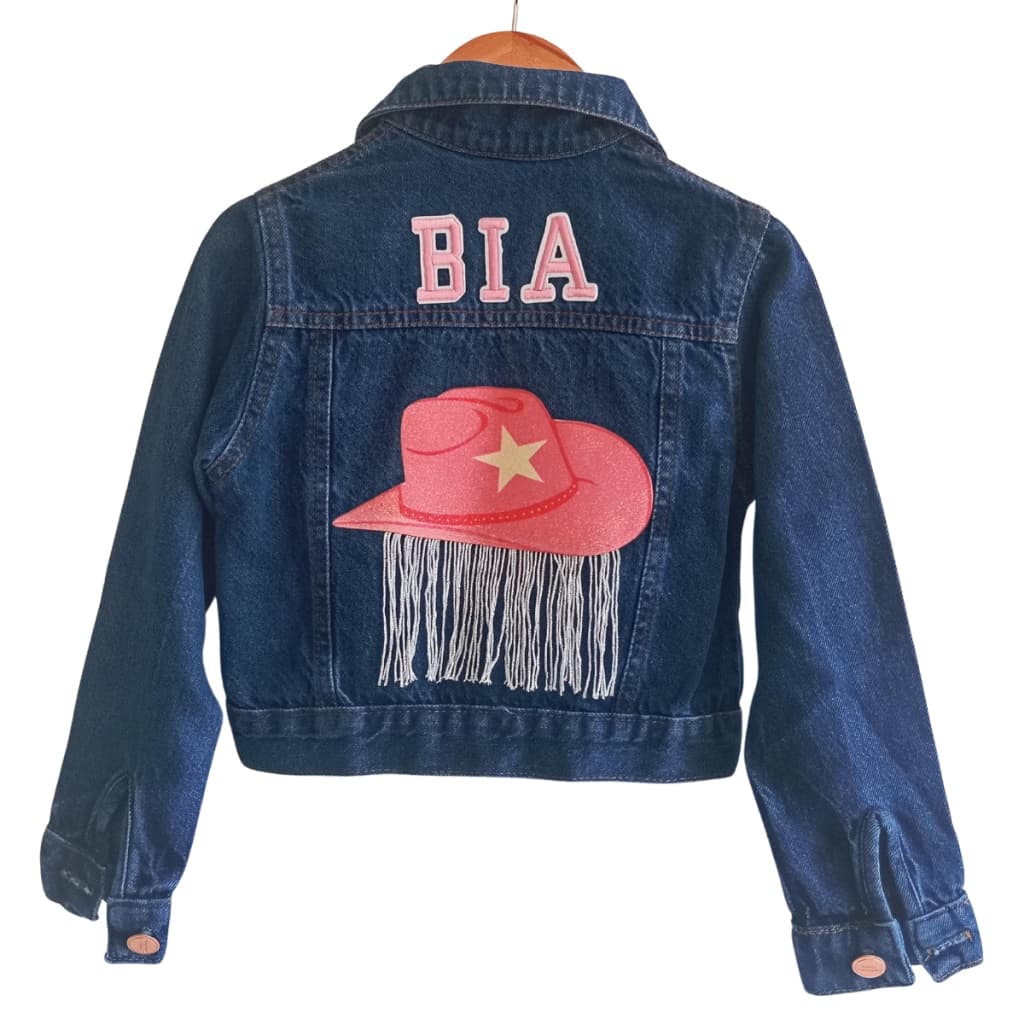 Jaqueta Jeans Infantil Boiadeira Ana castela- Vaquejada_ Personalizada com nome e Chapéu com Franjas