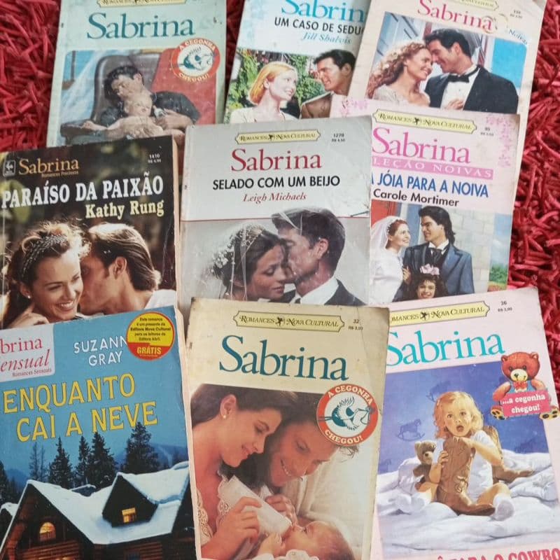 Romances Nova Cultural Sabrina Julia Momentos íntimos Clássicos históricos (R)
