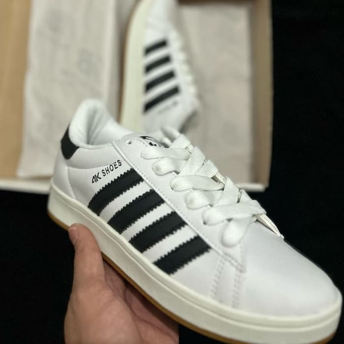 Tênis Tradicional Feminino Queima de Estoque