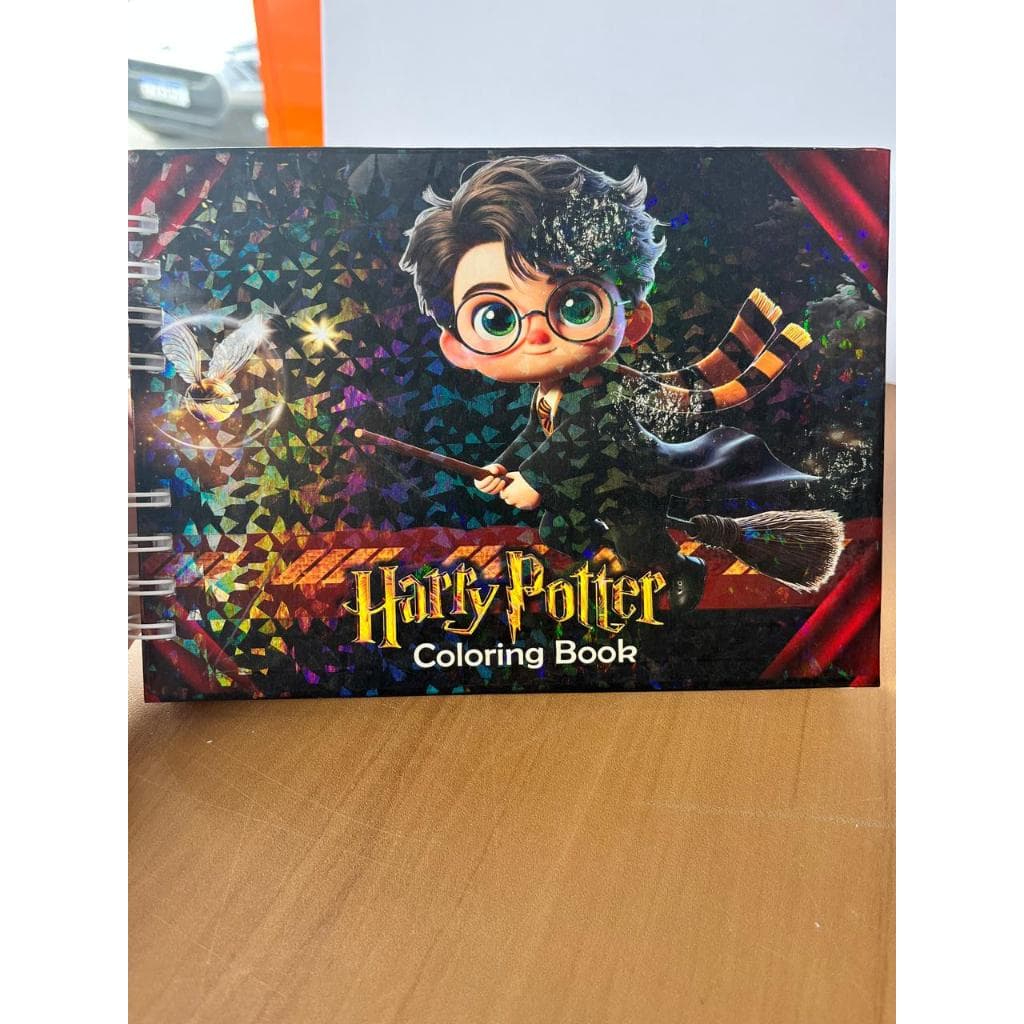 Livro de Colorir Harry Potter Capa Dura com Laminação holográfica ou Brilho - 50 Folhas - Gramatura 180g