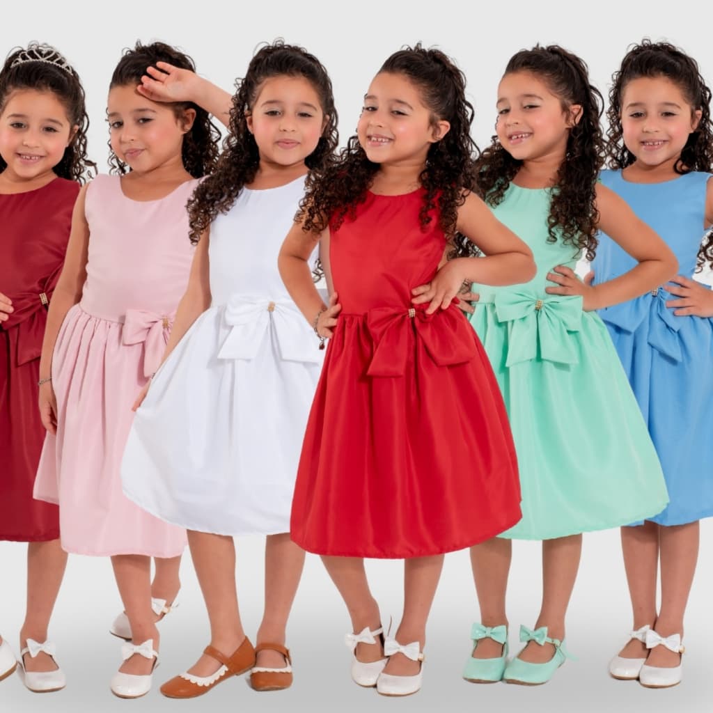 vestido infantil menina cores lindas, branco, vermelho, azul, verde, roupa de criança para o verão, dia a dia, casual.