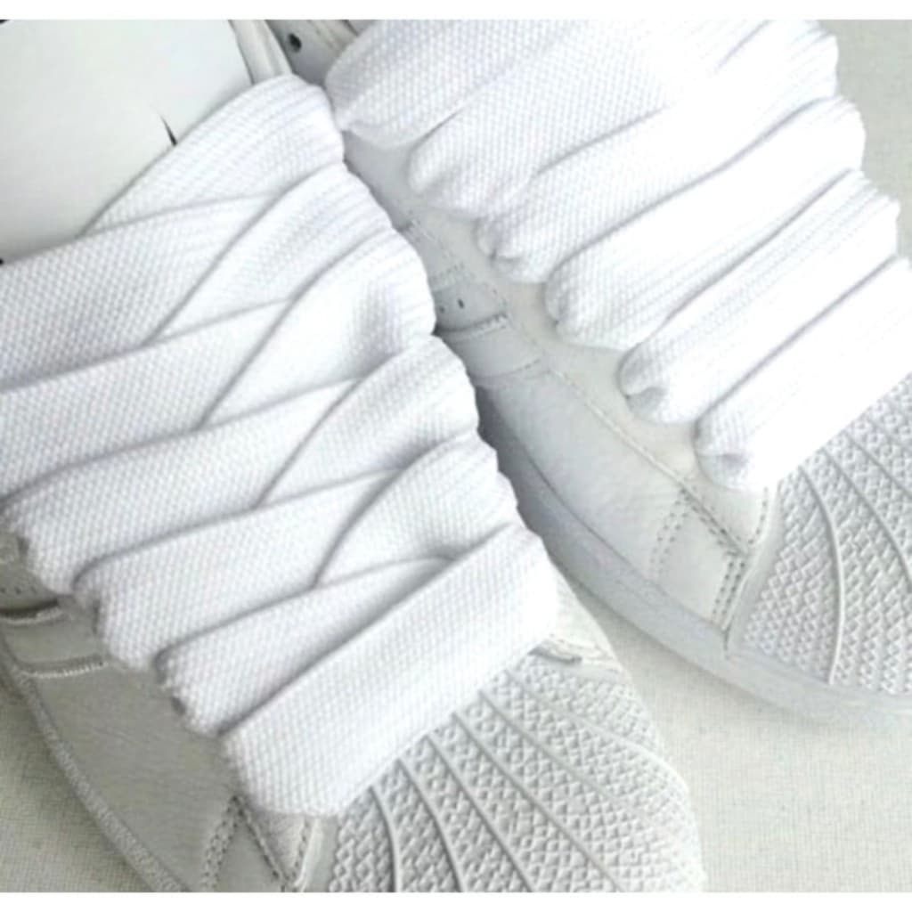 Kit 2 Pares Cadarços Poliéster Achatado Bboy 17mm 120cm Preto Branco Sneakers