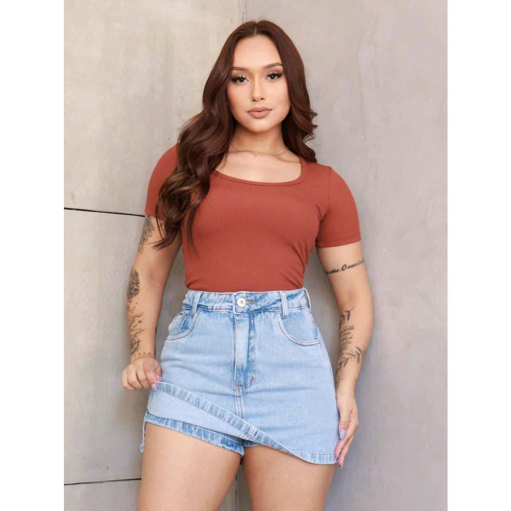 Short Saia Jeans Cintura Alta Recorte Lateral