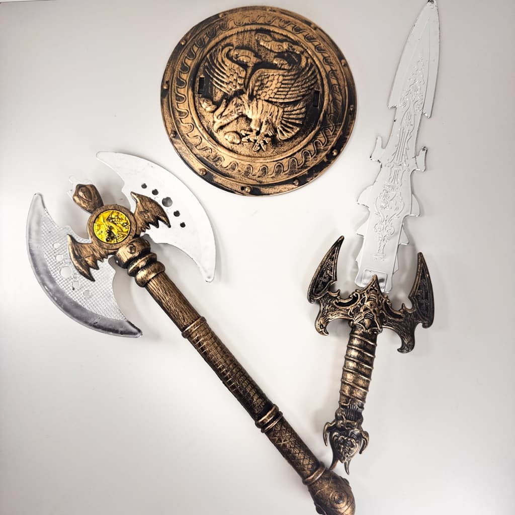 Conjunto Espada Escudo e Machado Medieval Brinquedo Divertido de Aventura Medieval