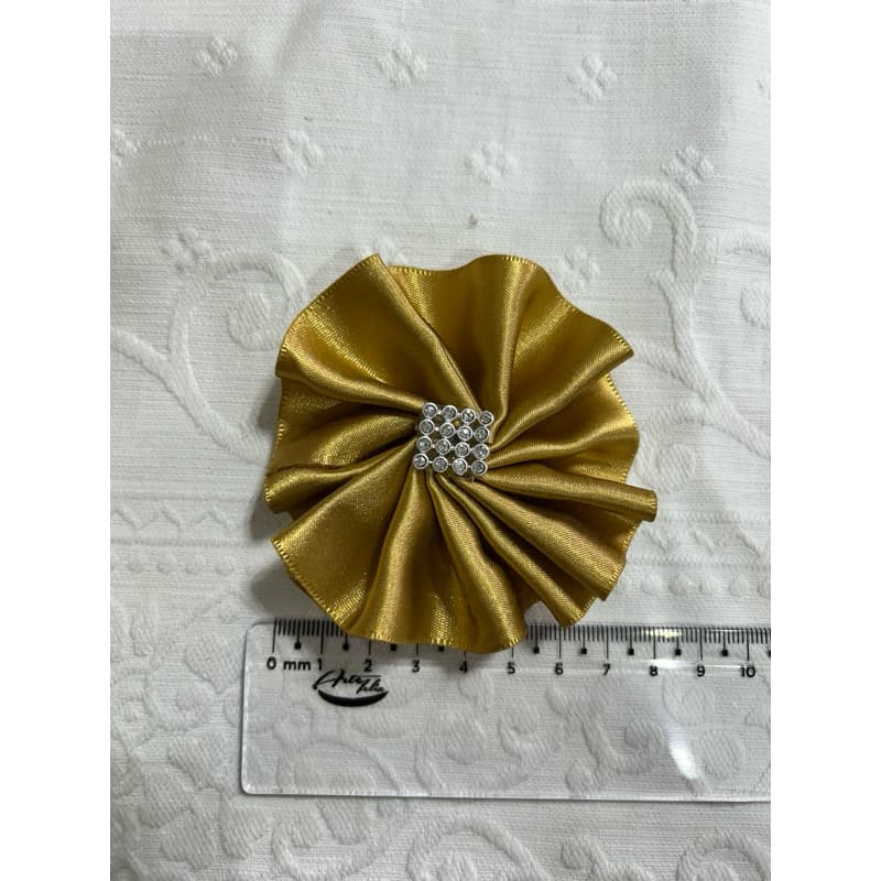 Fivela de fuxico de cetim