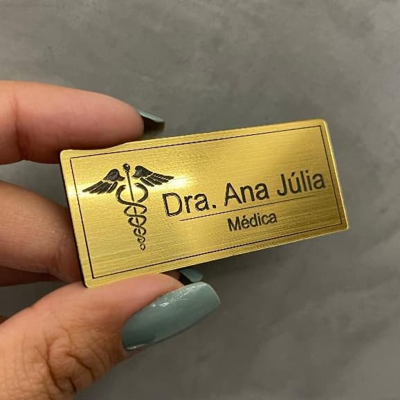 Broche Crachá Personalizado Acrílico Magnético Bottons Com Logo