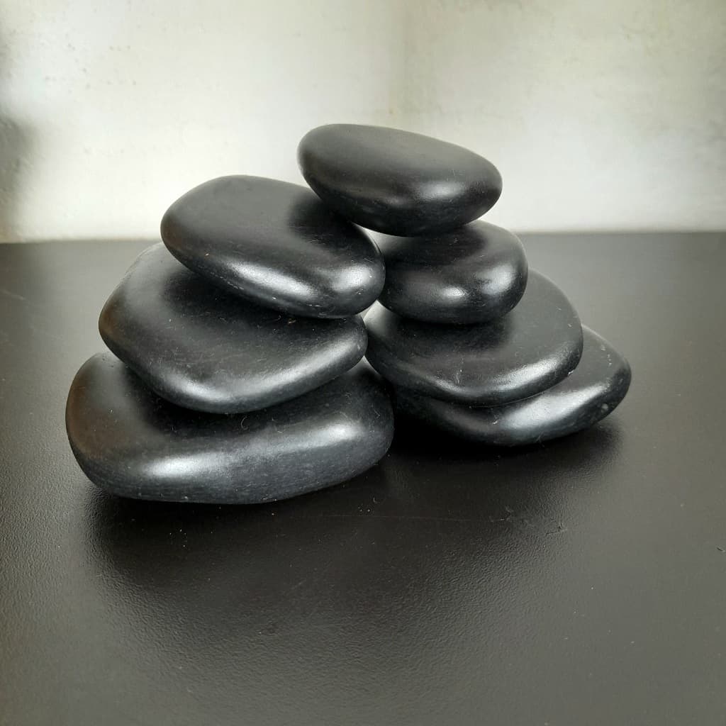 Kit 10 pedras para massagem basalto vulcânicas