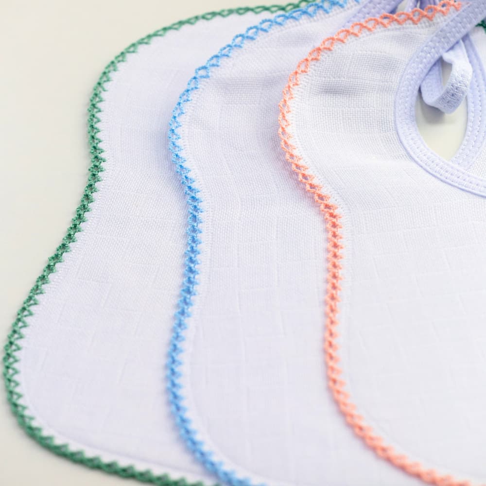 Kit 3 Babador de Boca Estrela Crochê Mabber 23cm x 28cm - Pintura / Bordado Eletrônico