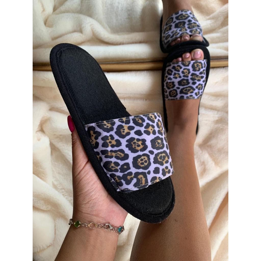 Pantufa Feminina Slide Sola Antiderrapante Chinelo de Quarto Super Macio Tecido Cetim