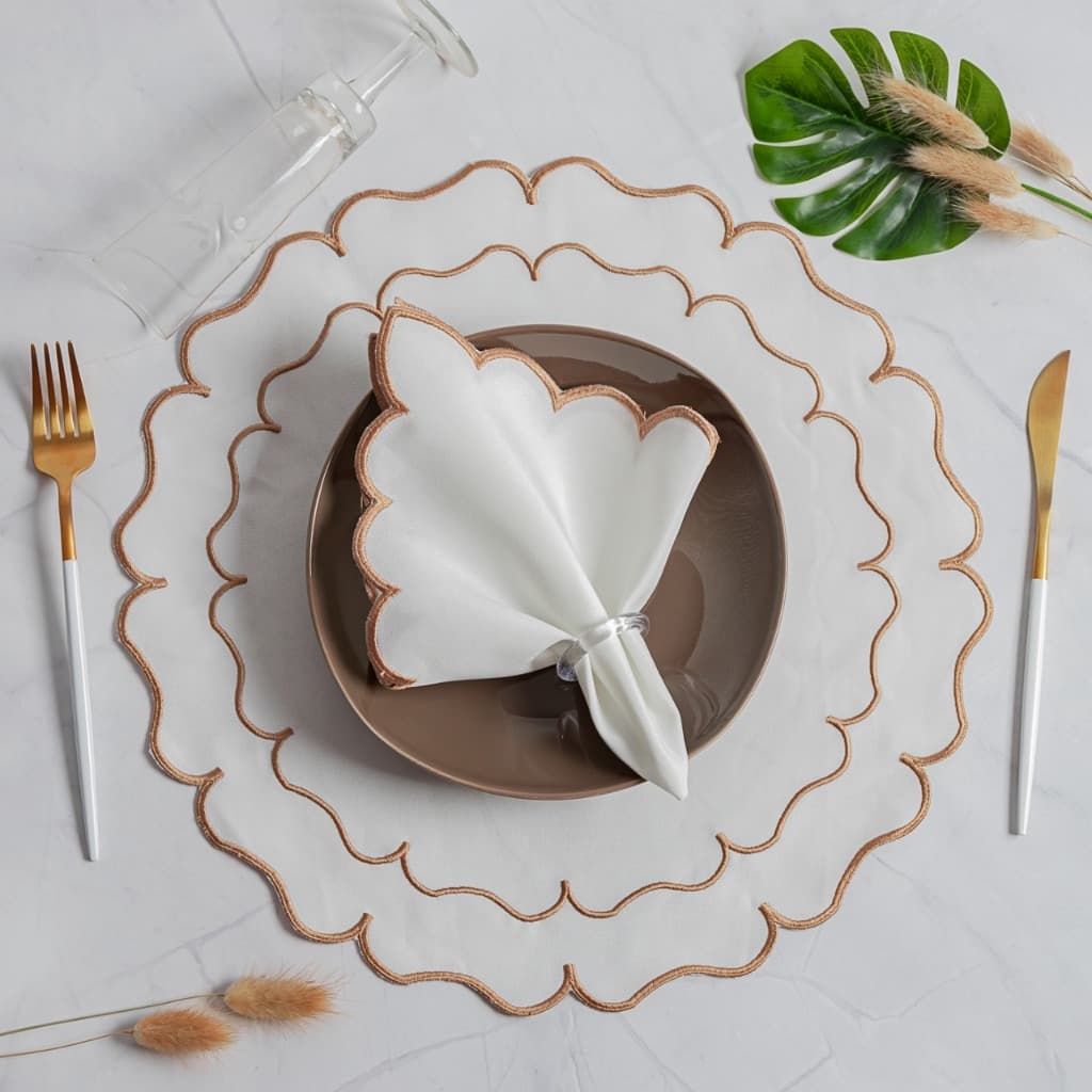 "Kit Americano 4 Peças: Sousplats e Guardanapos - Eleve a Elegância e Sofisticação da Sua Mesa de 2 Lugares!