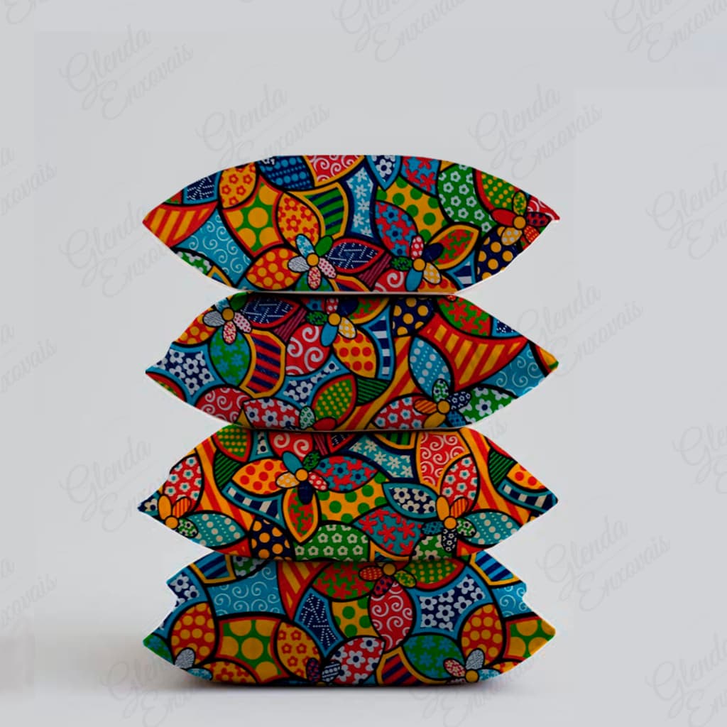 Kit com 4 Capas de Almofada com Zíper - Estampas E Lisas  Elegantes e Práticas